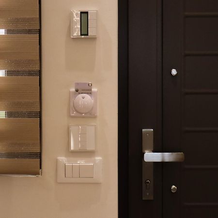 Almyres Luxurious Residences Мілої Екстер'єр фото
