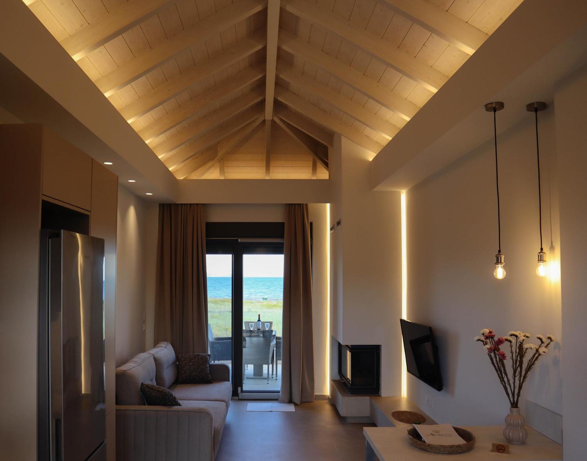 Almyres Luxurious Residences Мілої Екстер'єр фото