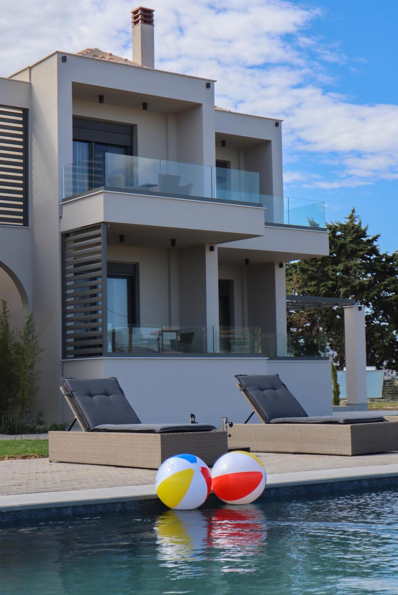Almyres Luxurious Residences Мілої Екстер'єр фото