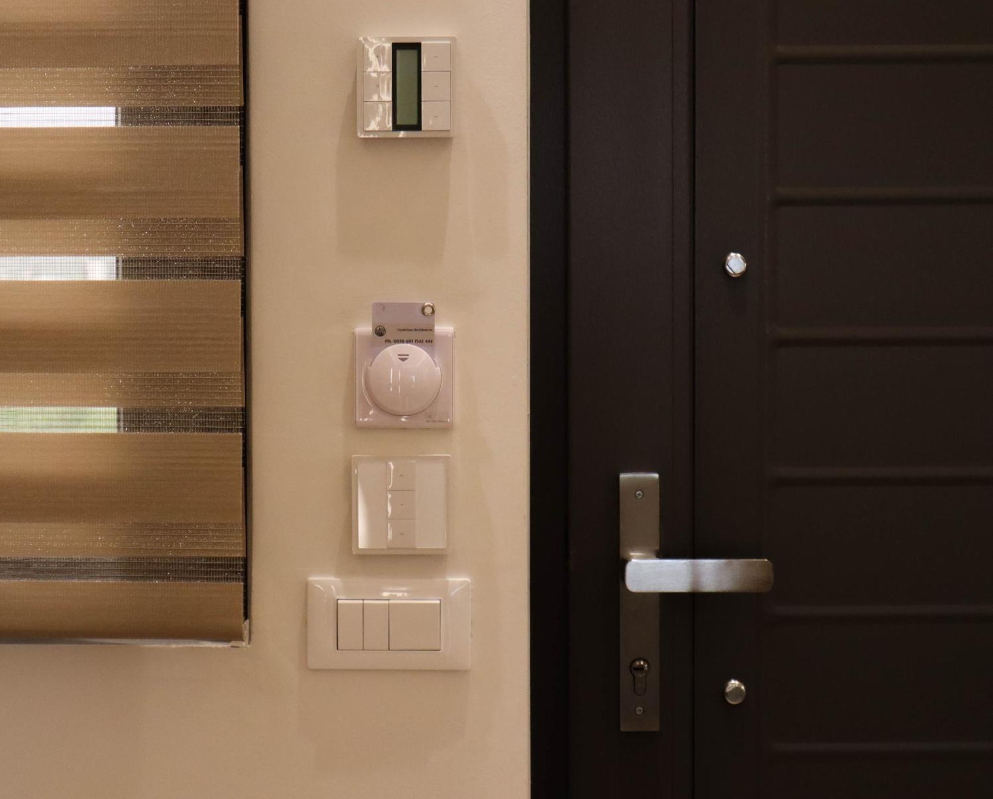 Almyres Luxurious Residences Мілої Екстер'єр фото